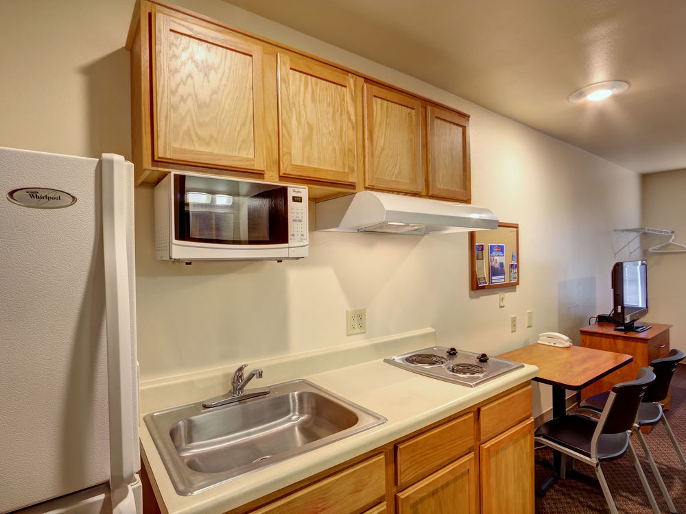 Extended Stay America Select Suites - Charleston - Ashley Phosphate Rd. Север Чарлстон Экстерьер фото