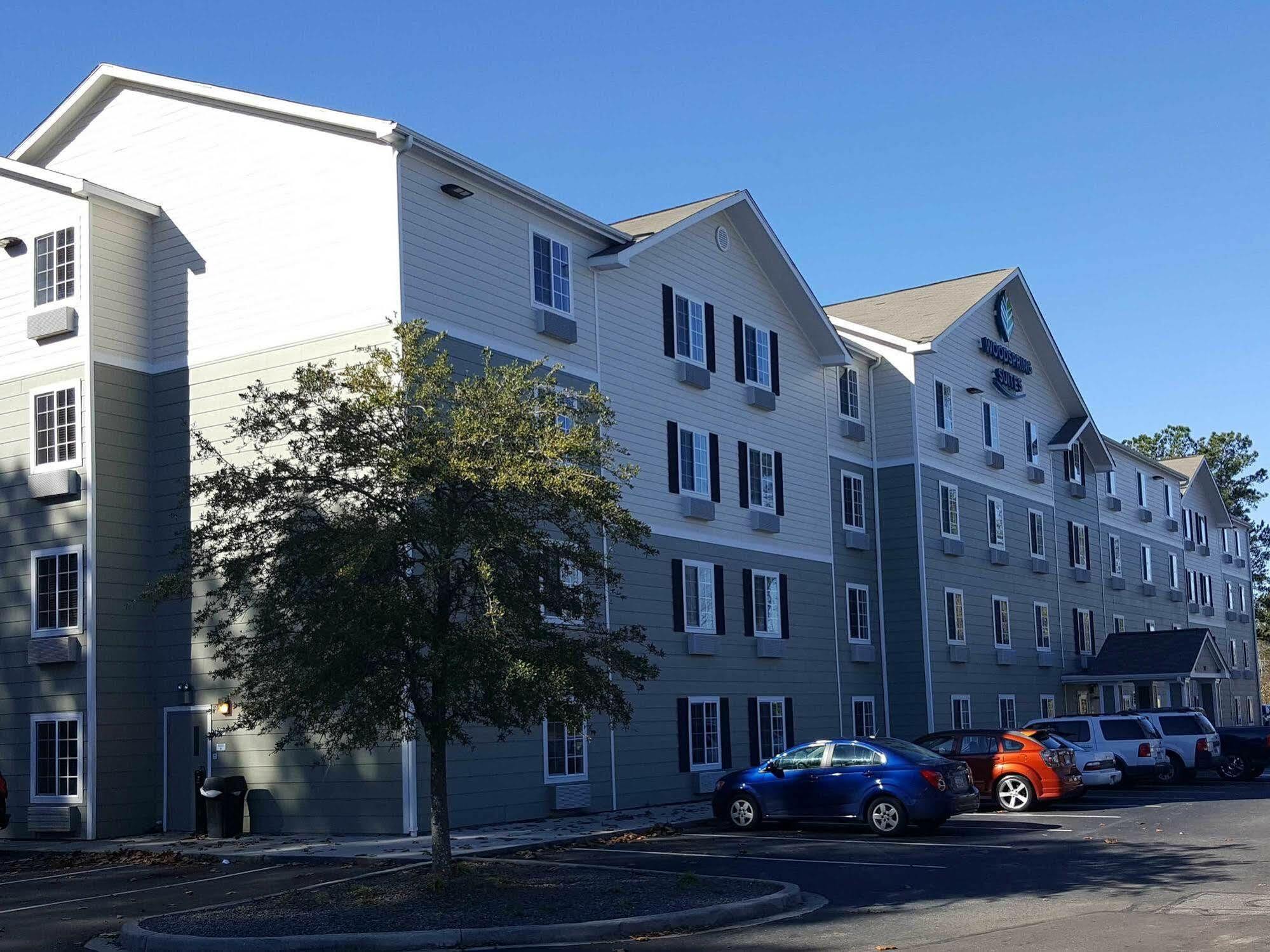 Extended Stay America Select Suites - Charleston - Ashley Phosphate Rd. Север Чарлстон Экстерьер фото